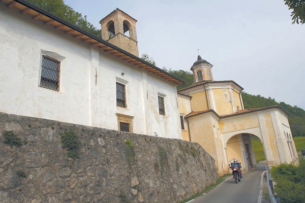 Eine Kirche bei Lumezzane