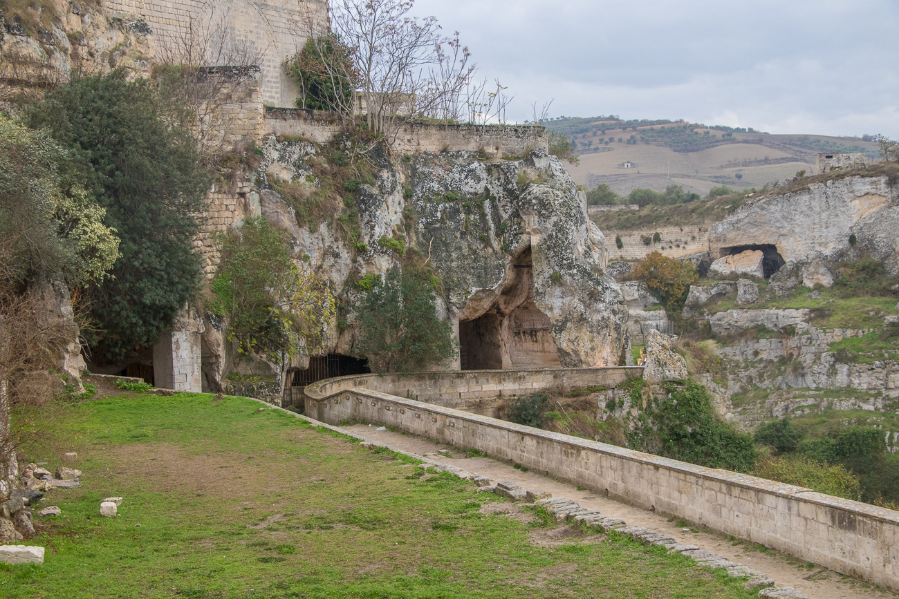 Felsenkirche San Michele delle Grotte
