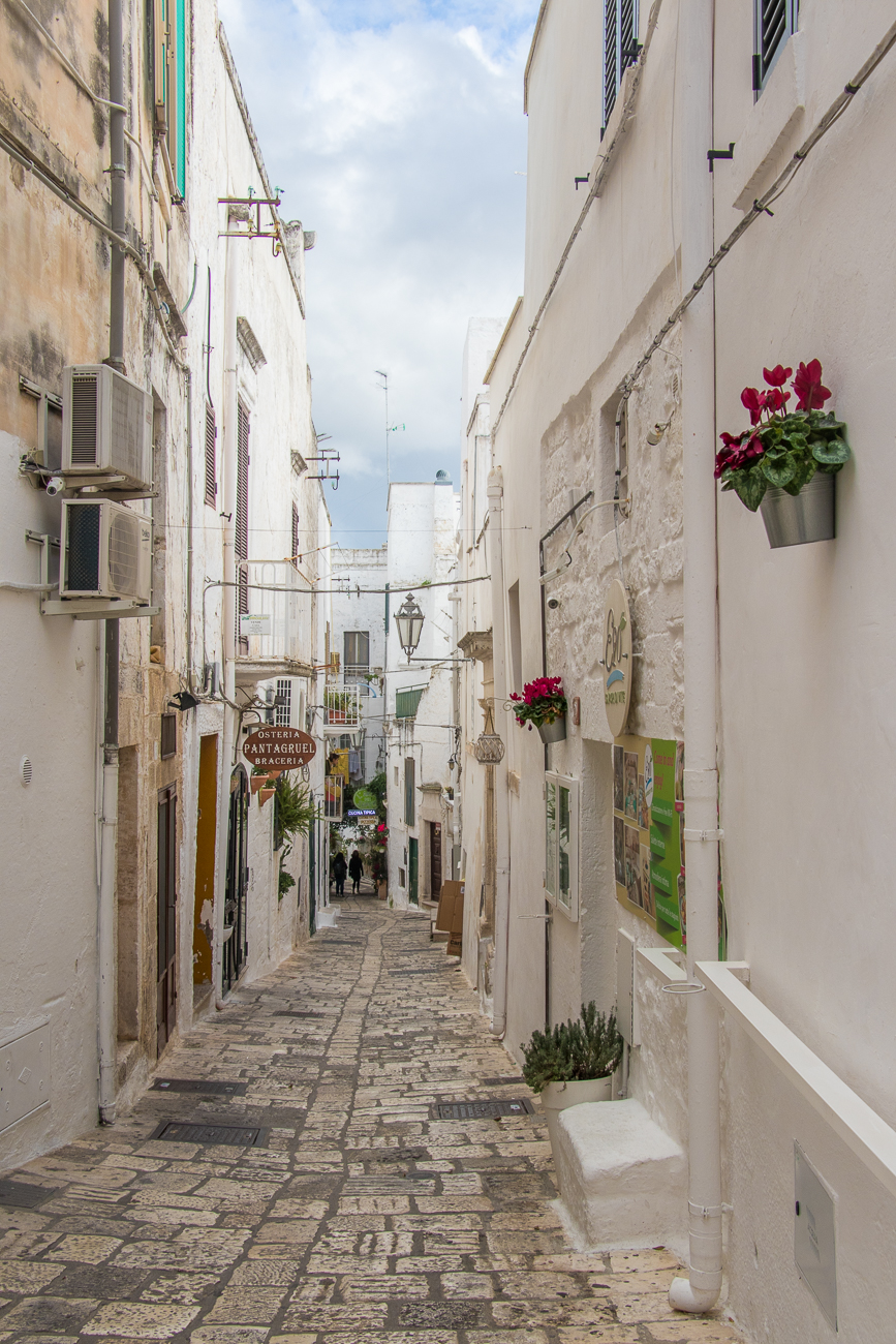 Durch die Gassen von Ostuni 