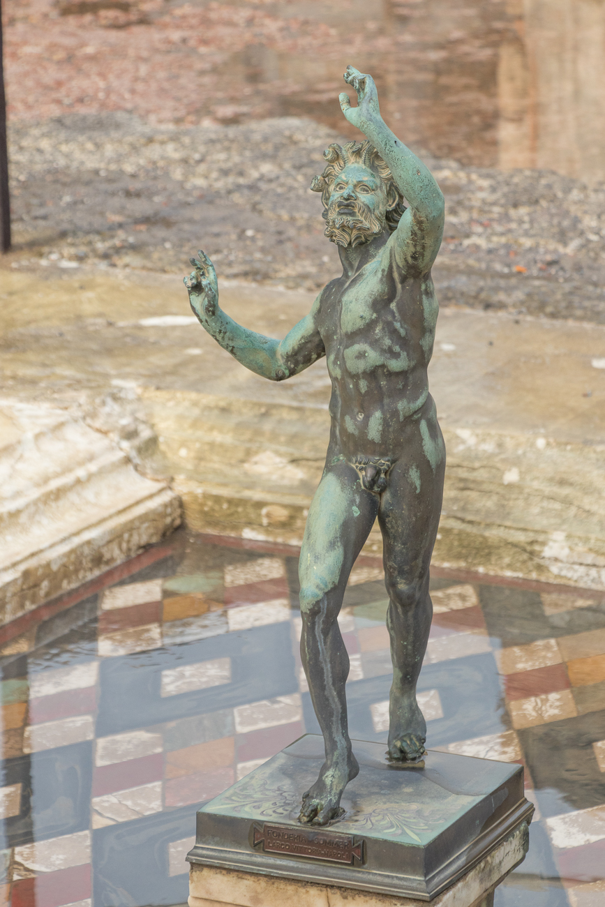 Statue des Faun 
