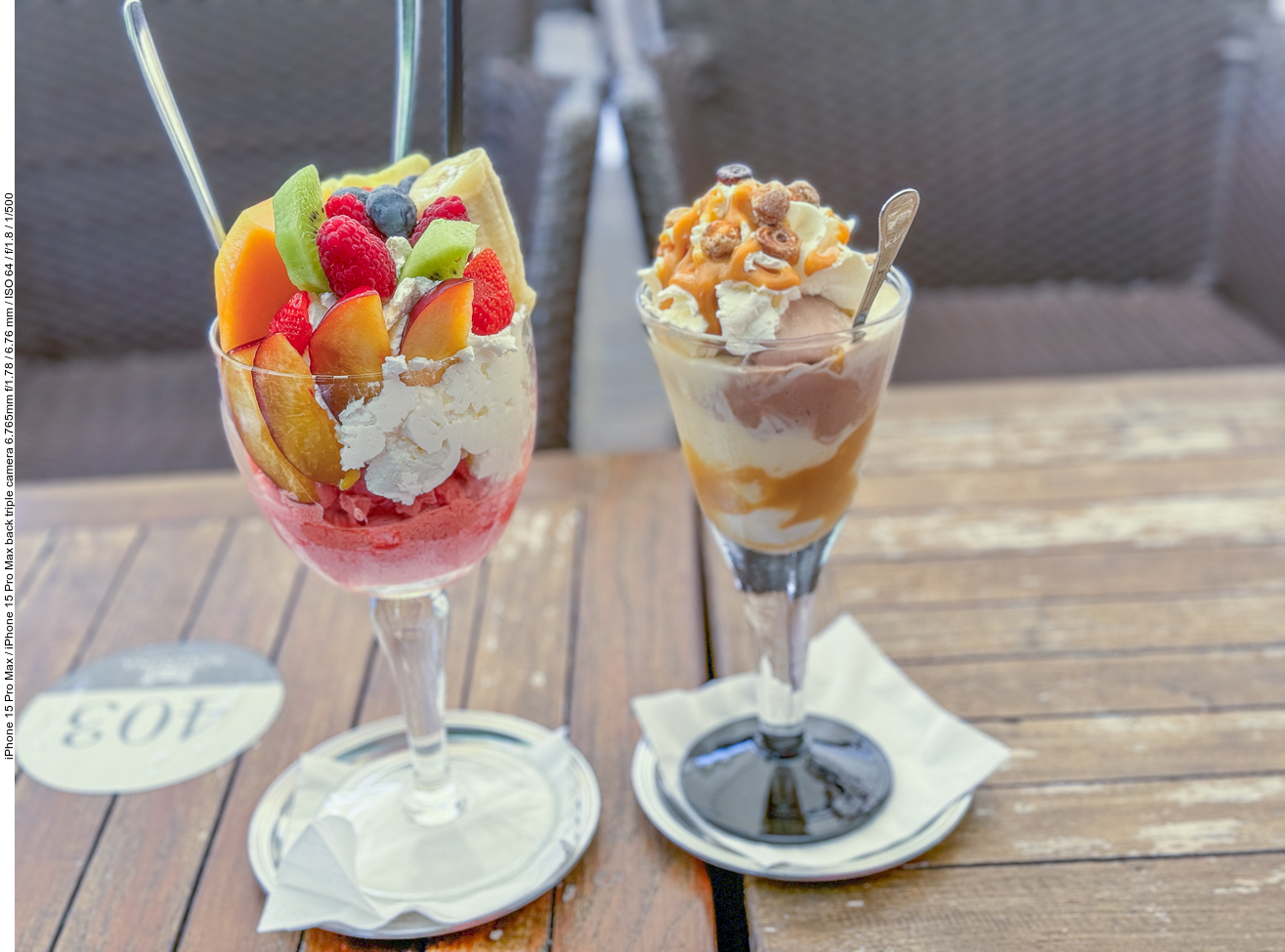 Hier sind wir schon fast am Gardasee, leckeres Eis in Mori bei 35°C
