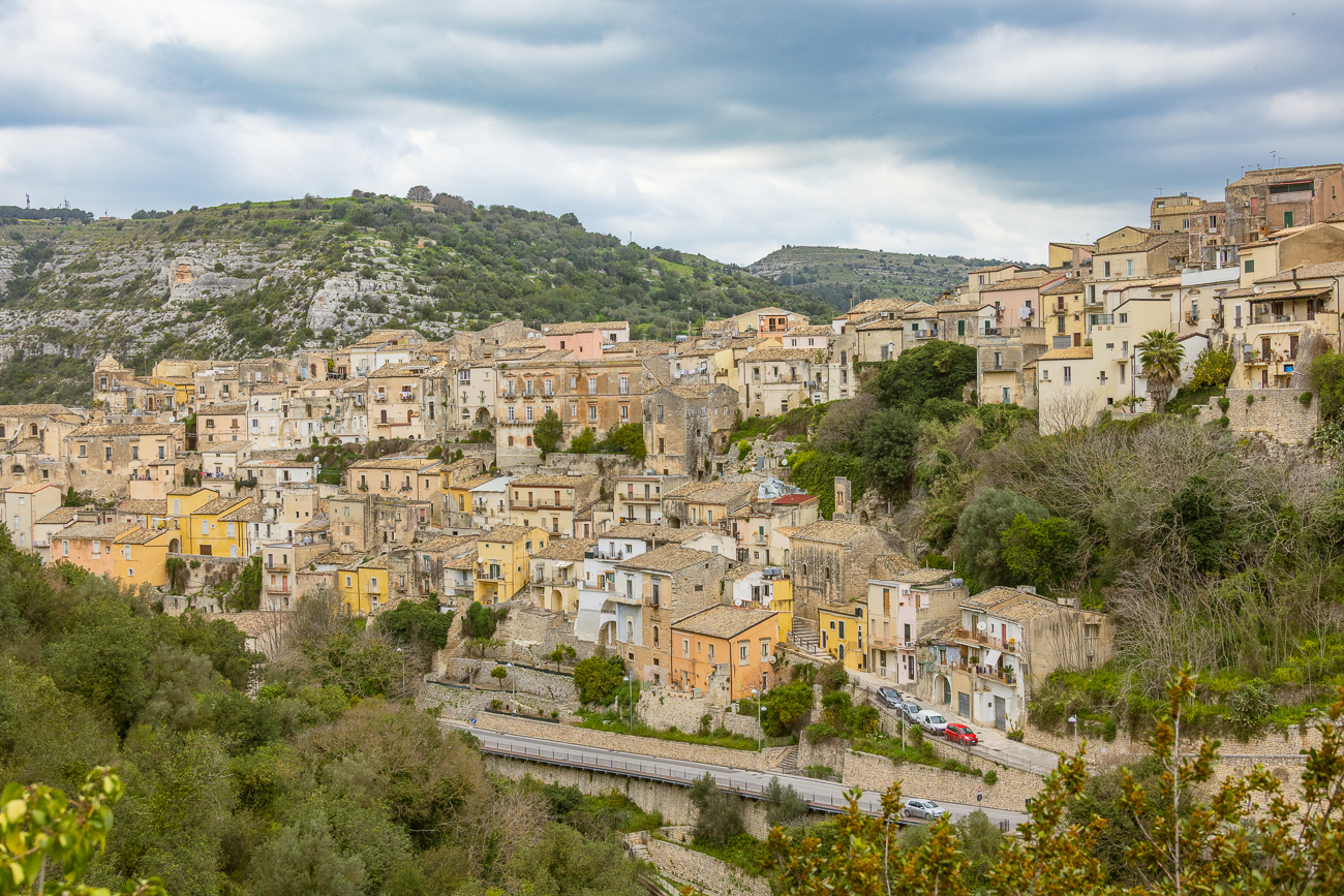 Blick von Ragusa Superiore auf Ragusa Ibla