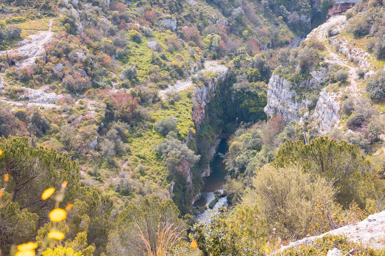 Blick in die Schlucht des Fiume Anapo
