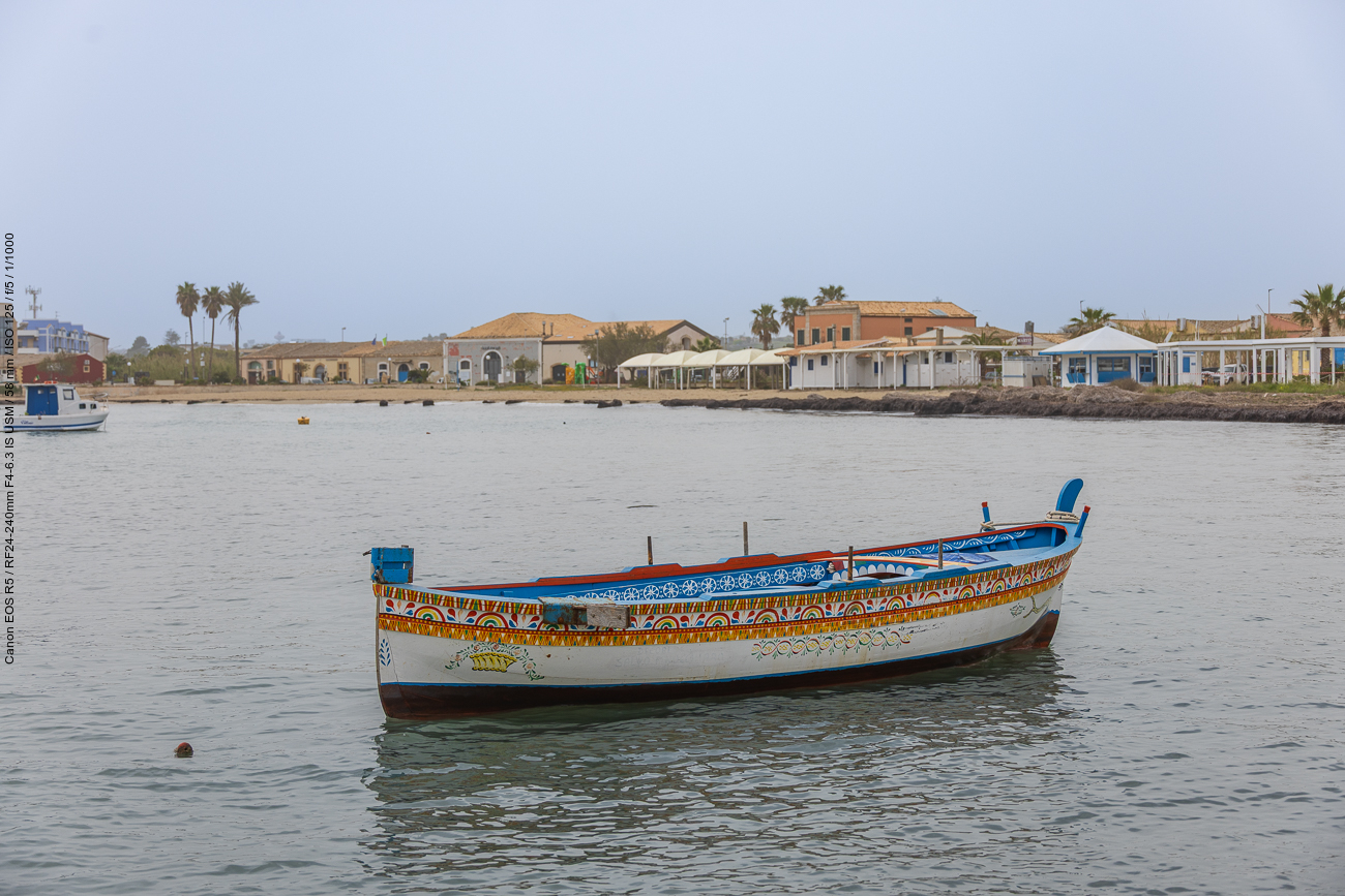 Schön gestaltetes Boot