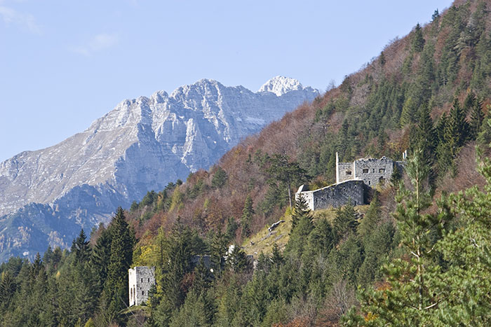 Ruinen am Predil Pass