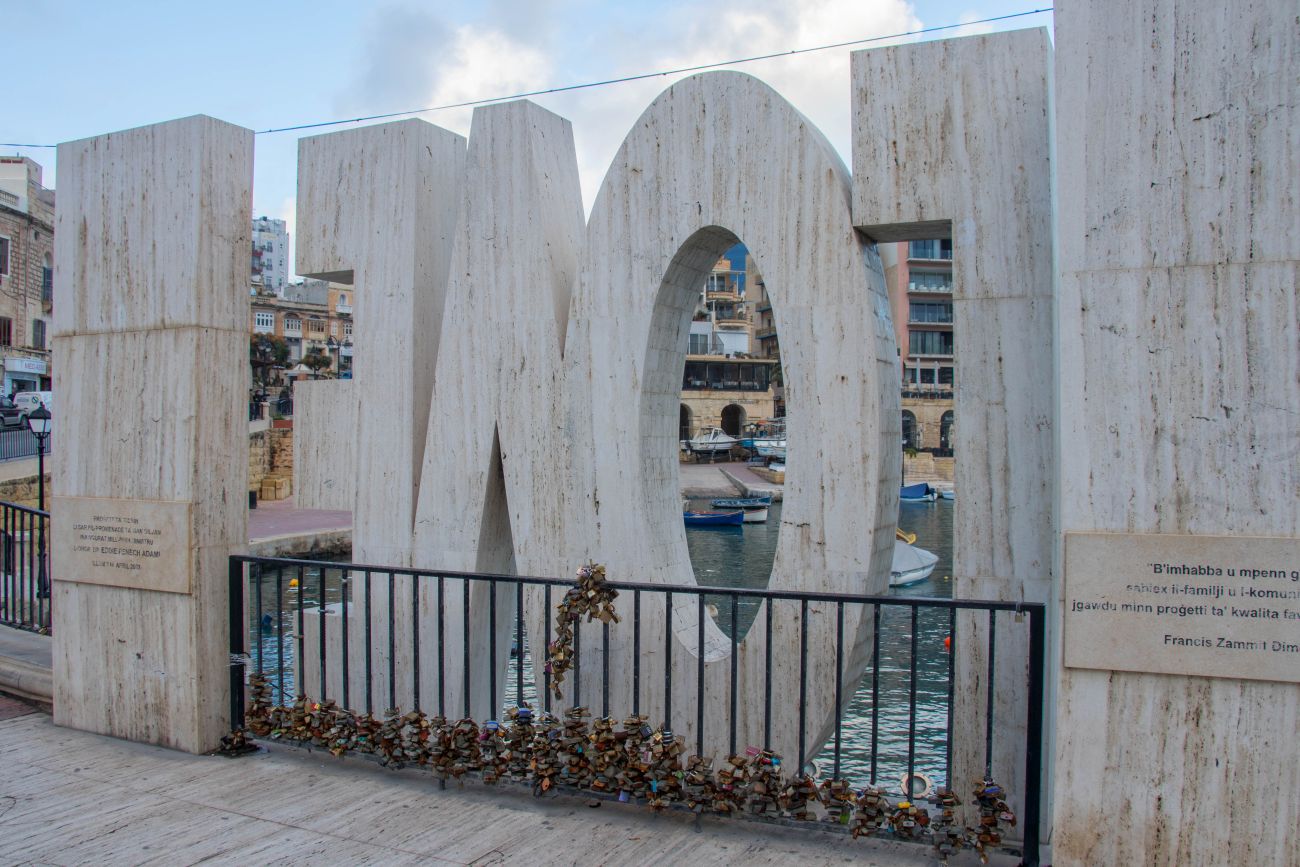 Hier steht die Liebe auf dem Kopf ;-) 