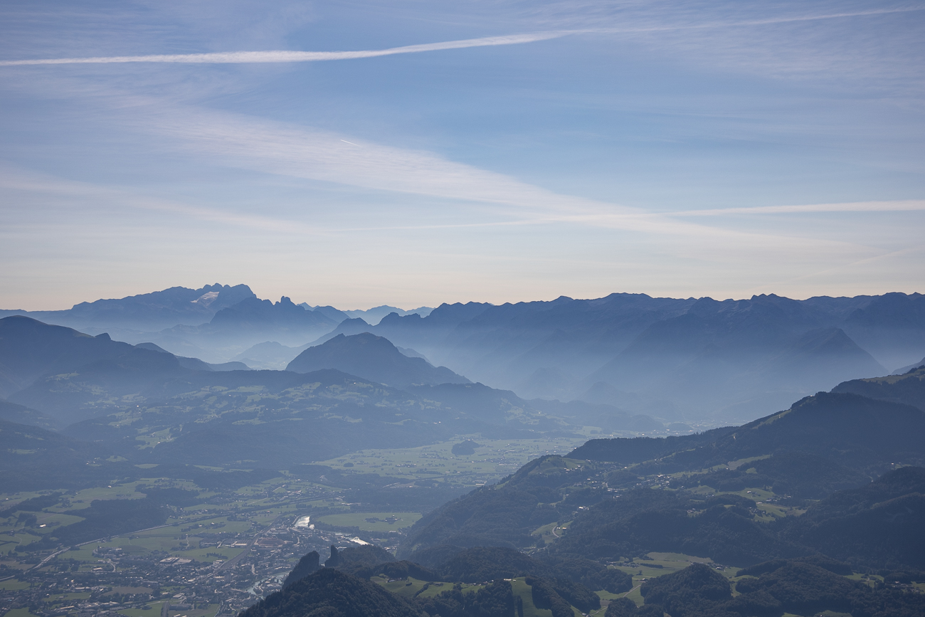 Blick auf die umgebenden Berge