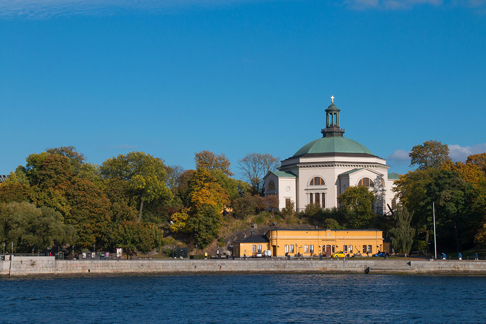 Kirche oberhalb des unterirdischen Kulturmuseums Bergrummet