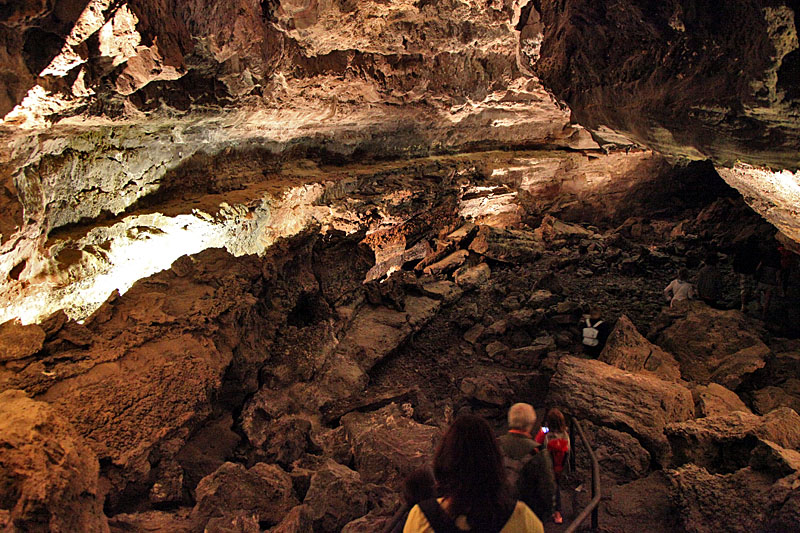 ... sondern auch durch verschiedene Mineralien