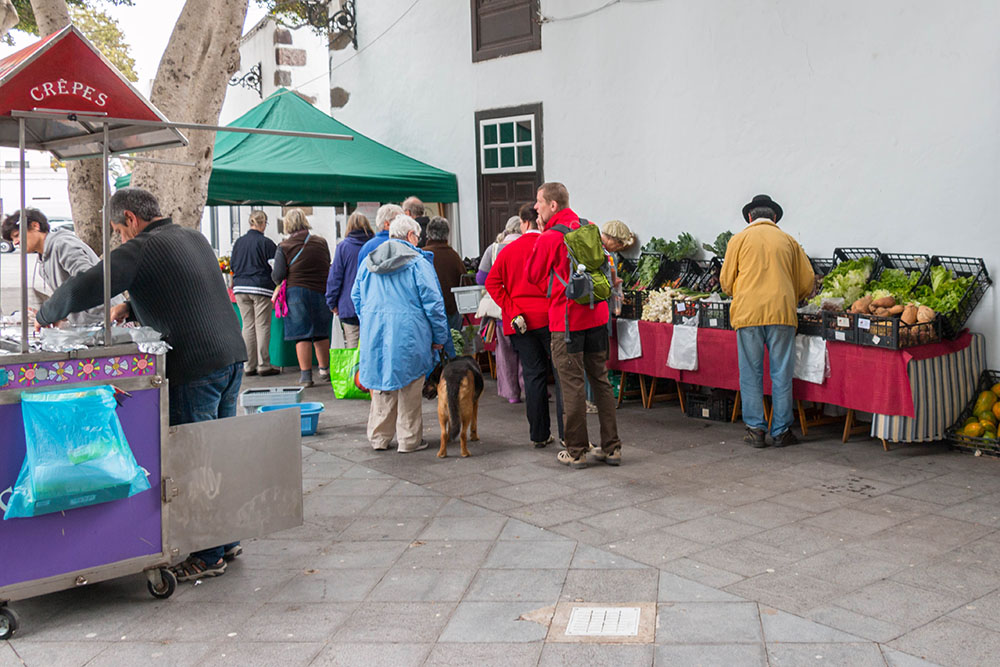 Auf dem Markt in Haría