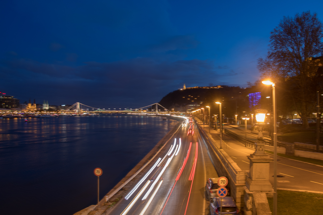 Blick zurück zur Kettenbrücke