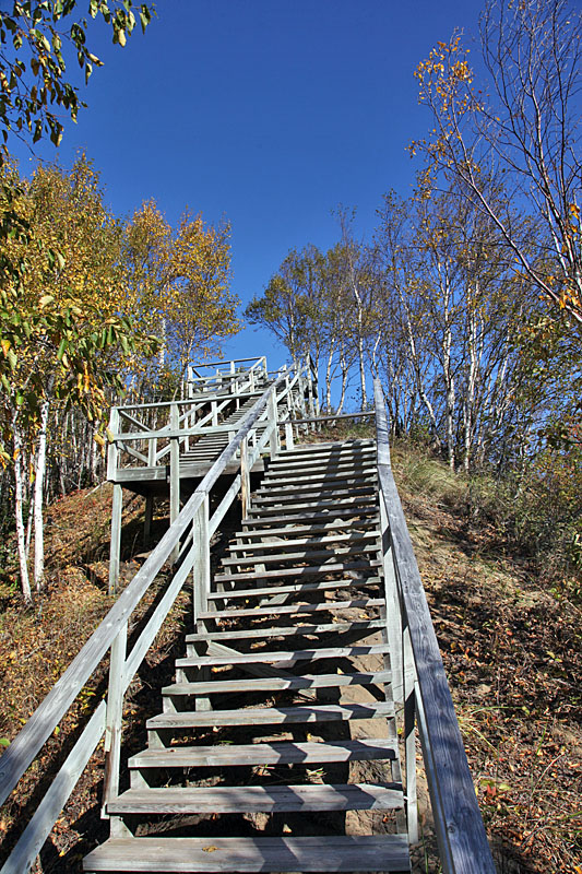 Steile Treppe