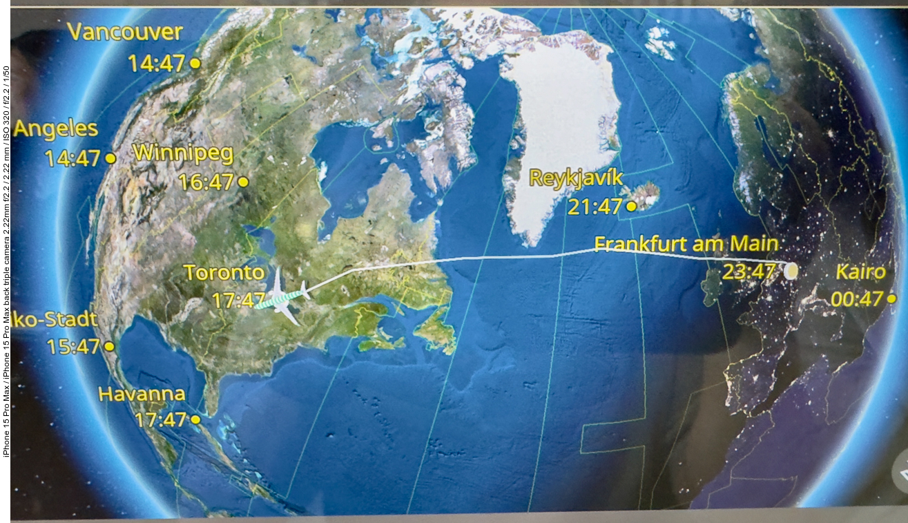 Unser Flug von Frankfurt nach Toronto ist fast geschafft
