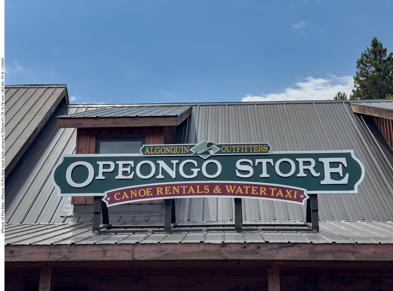 Unsere Kanus mieten wir am Opoengo Store