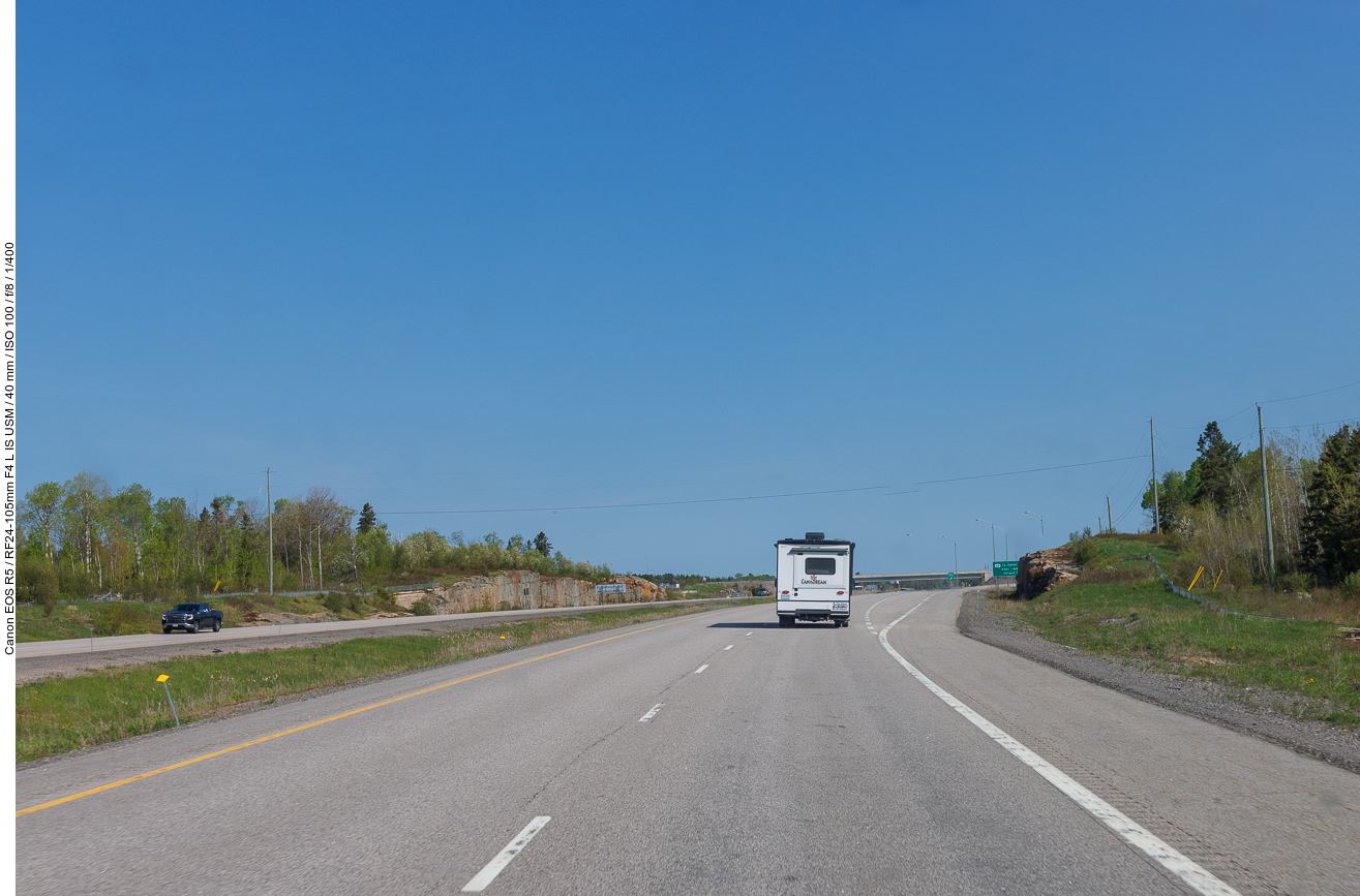 Fahrt zum Pancake Bay Provincial Park und Campground