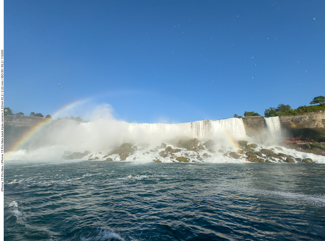 American und Bridal Veil Falls mit Regenbogen