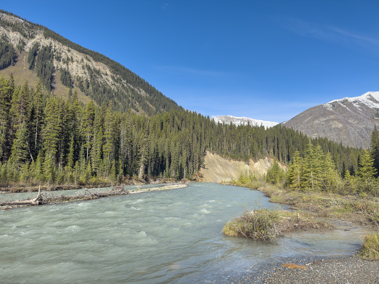 Dazu müssen wir den Vermillion River überqueren