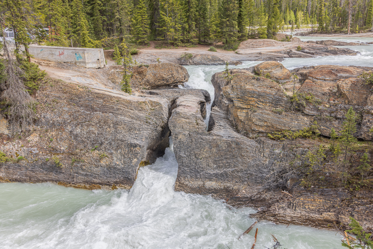... hier kann man die "Natürliche Brücke" etwas besser erkennen