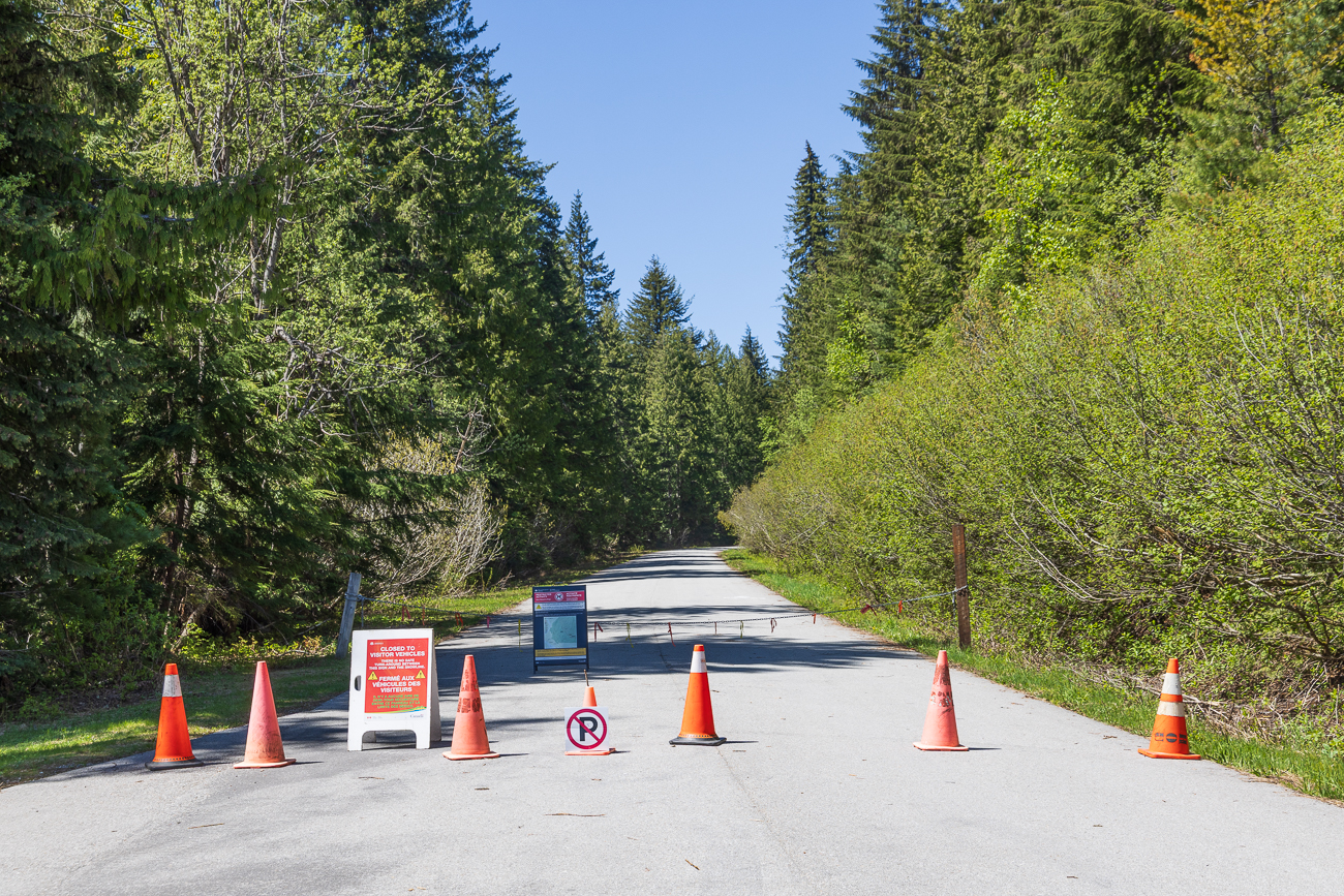 Etwa auf halber Strecke ist der Meadows-in-the-Sky Parkway gesperrt ...