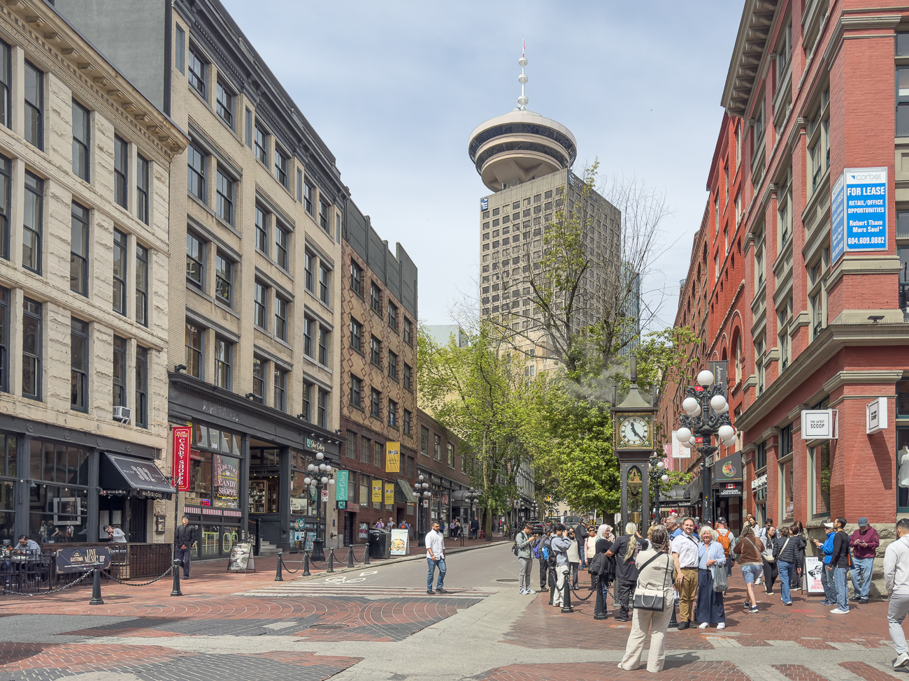 Die Dampfuhr im historischen Stadtteil Gastown im Zentrum Vancouvers ist eine mit Dampfkraft betriebene Uhr