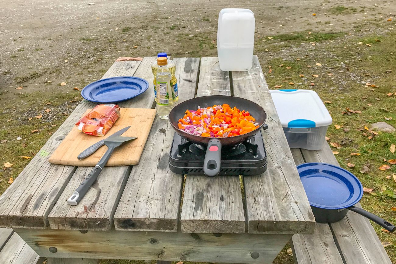 Das Abendessen wird zubereitet 