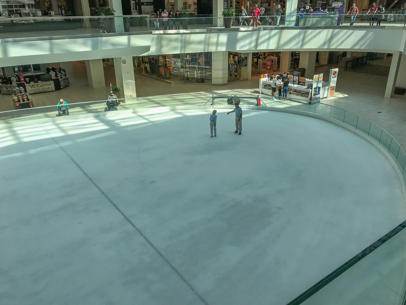 Eislauf in einer Shopping Mall