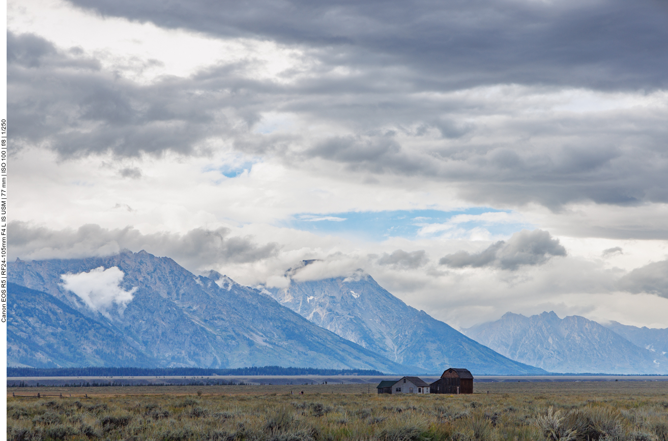 Die Teton Range im Hintergrund 
