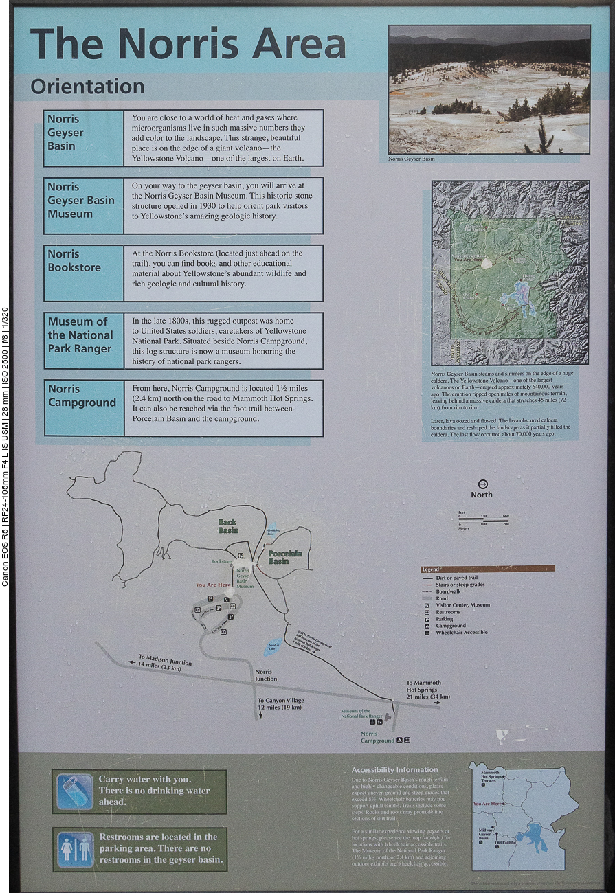 Im "Norris Geyser Basin"