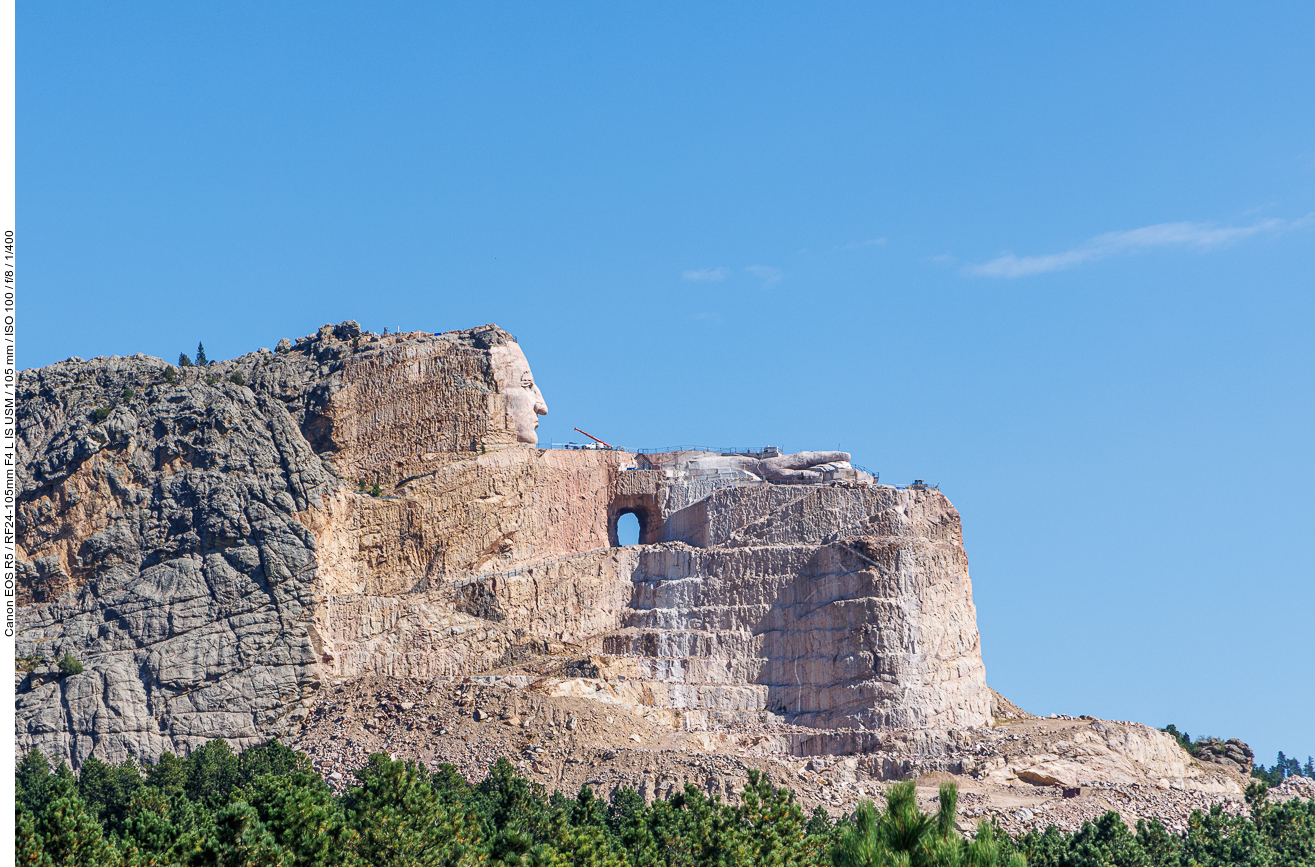 Natürlich besuchen wir auch das sich noch im Bau befindliche Denkmal von Crazy Horse