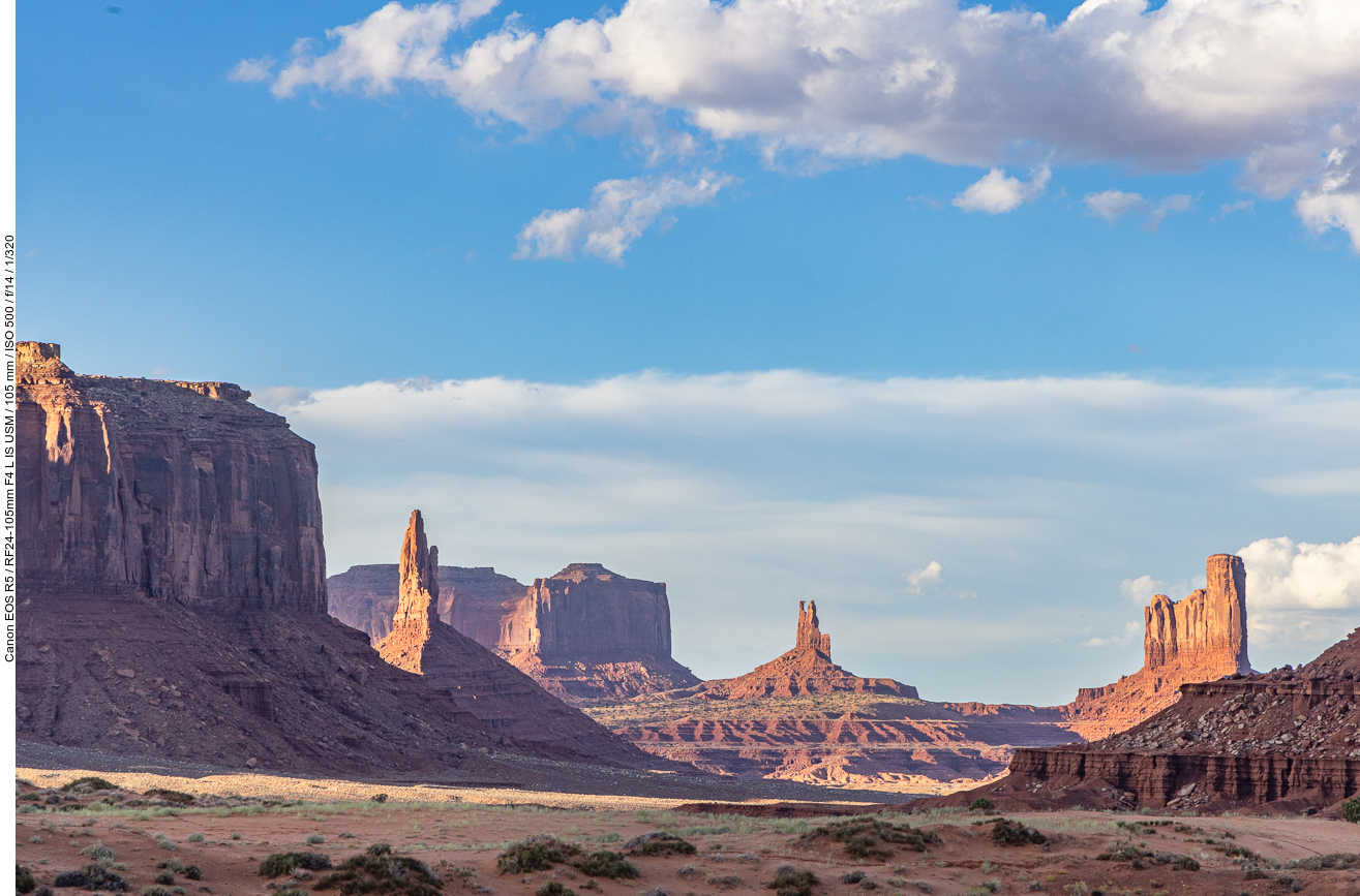 ... dabei beachten, dass man im Monument Valley in einen anderen Staat wechselt, in der eine Stunde Zeitunterschied herrscht