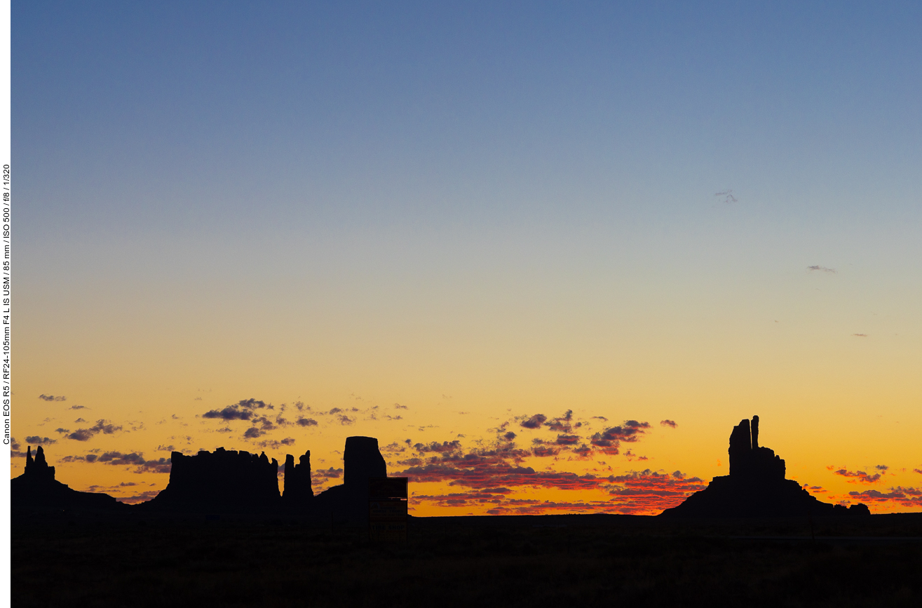 Sonnenaufgang am Monument Valley