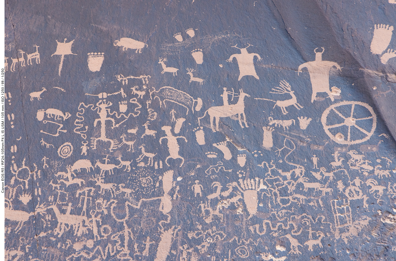 Petroglyphen der Ureinwohner ...