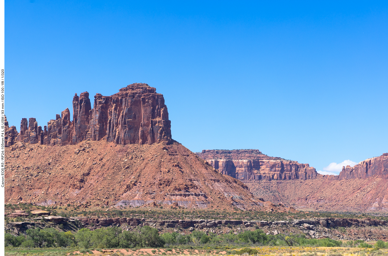 Auch hier stehen "Buttes", ähnlich wie im Monument Valley